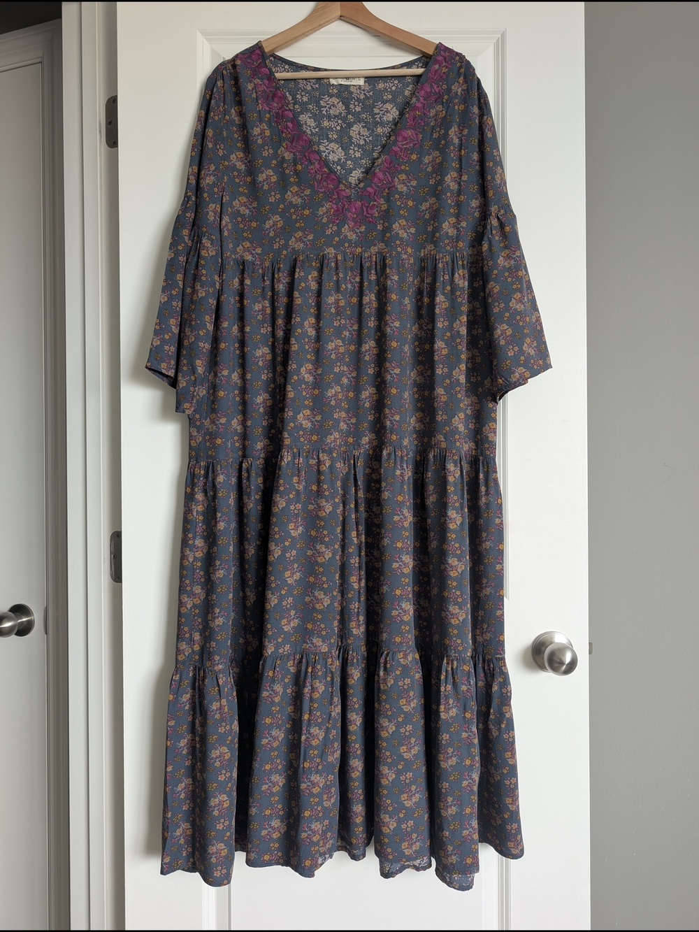 Natural Life Boho Tiered Maxi Dress Blue Floral Embroidery Size Large